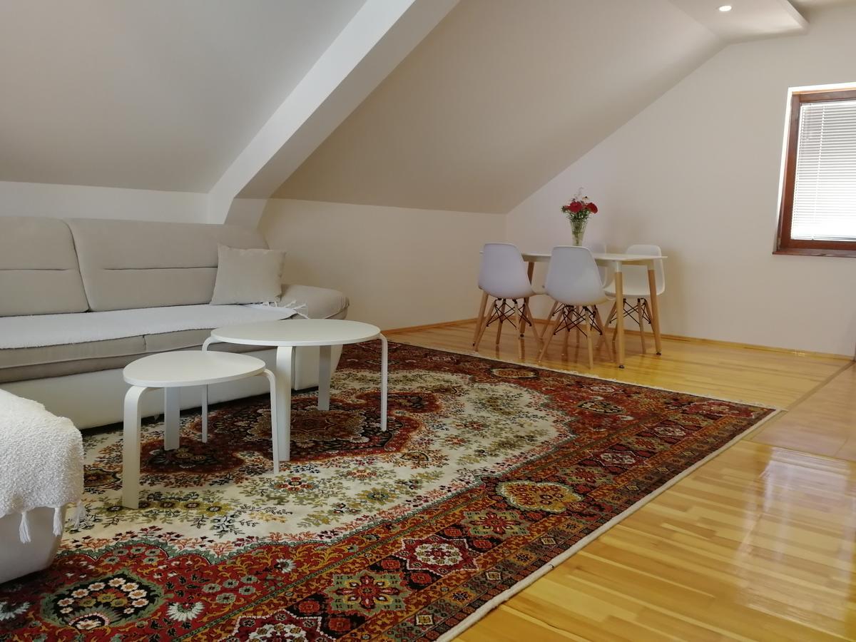 Apartman Dokovic Hotell Višegrad Exteriör bild