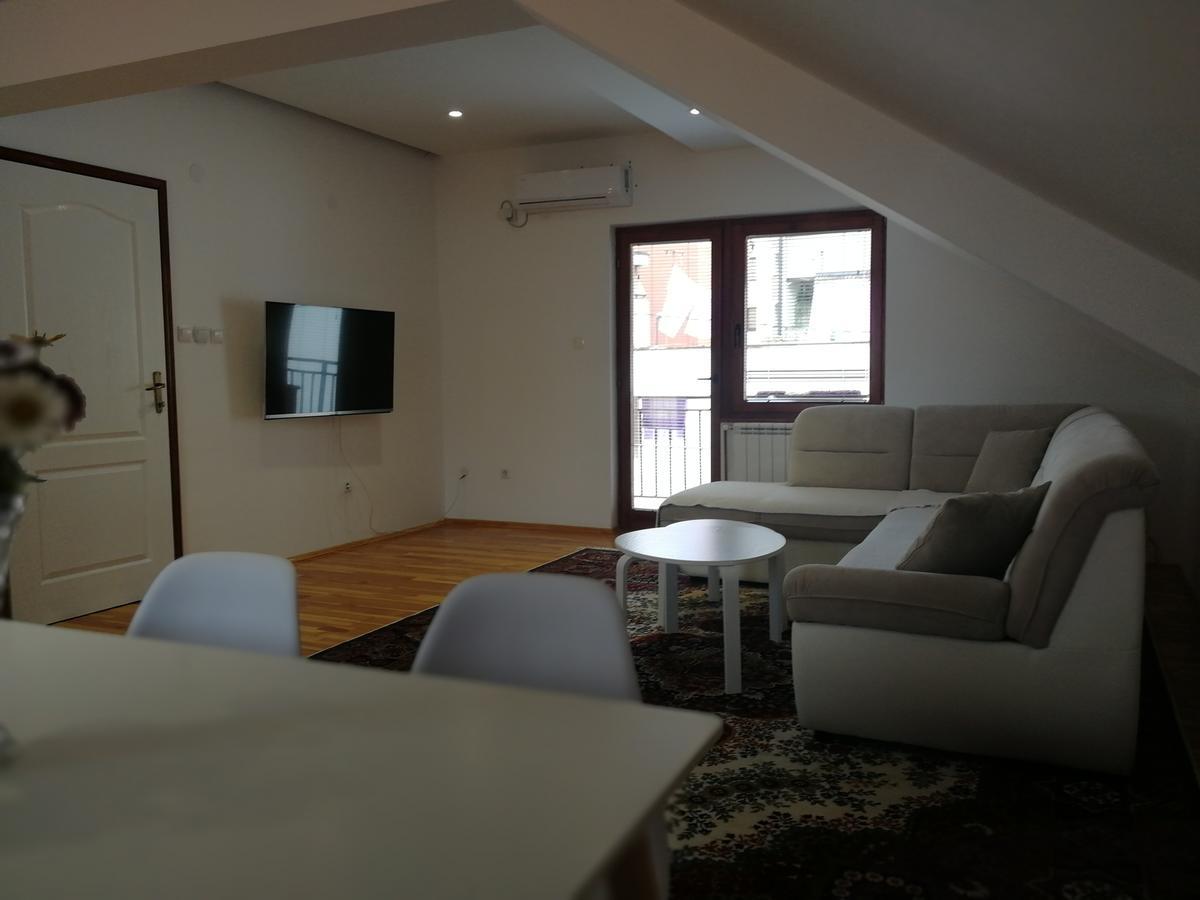 Apartman Dokovic Hotell Višegrad Exteriör bild